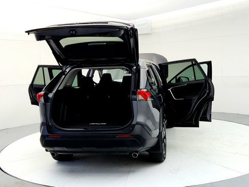 Used 2023 Toyota RAV4 LE AWD/4WD image 11