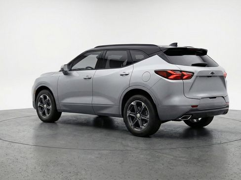 Used 2025 Chevrolet Blazer LT image 6