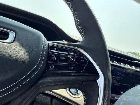 New 2025 Jeep Grand Cherokee L Overland image 20