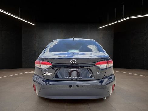 Used 2025 Toyota Corolla LE FWD image 6