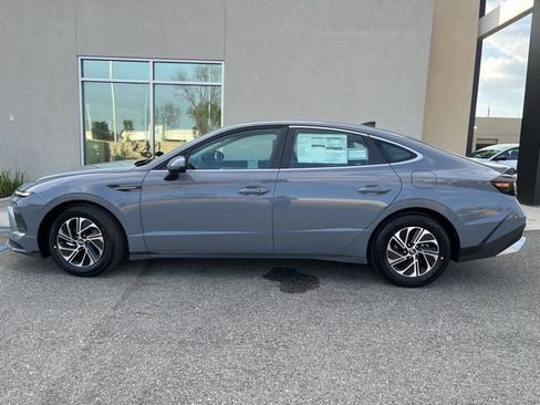 New 2026 Hyundai Sonata Blue image 6