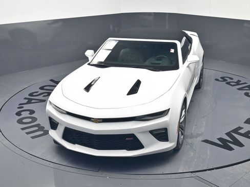 Used 2016 Chevrolet Camaro SS image 30