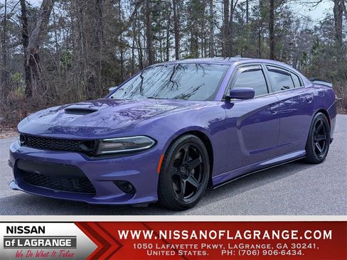 Used 2019 Dodge Charger Scat Pack image 1