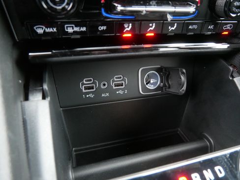 New 2025 Jeep Grand Cherokee Limited w/ Trailer Tow Package image 14