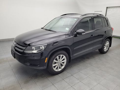 Used 2017 Volkswagen Tiguan S FWD image 2