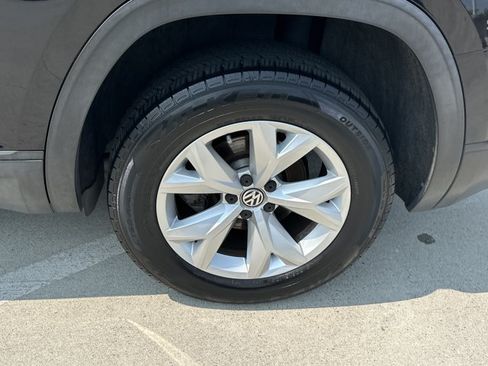 Used 2019 Volkswagen Atlas SE w/ Towing Package FWD image 25