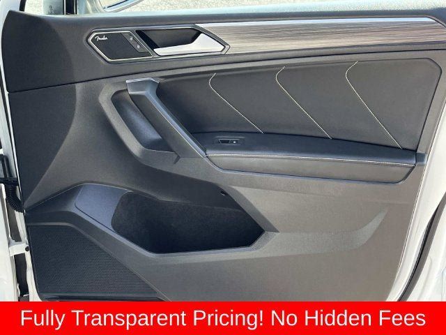 Used 2022 Volkswagen Tiguan SEL R-Line AWD/4WD image 21