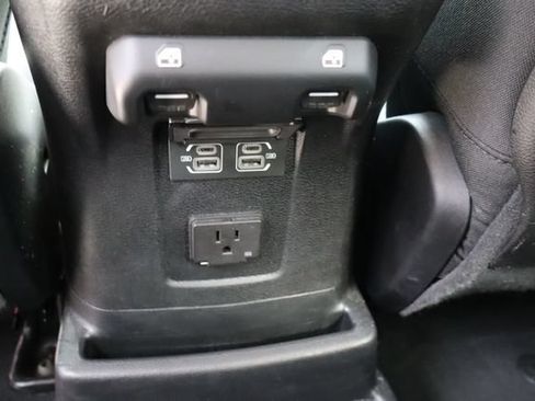 Used 2024 Jeep Wrangler Unlimited Rubicon 4xe AWD/4WD image 14