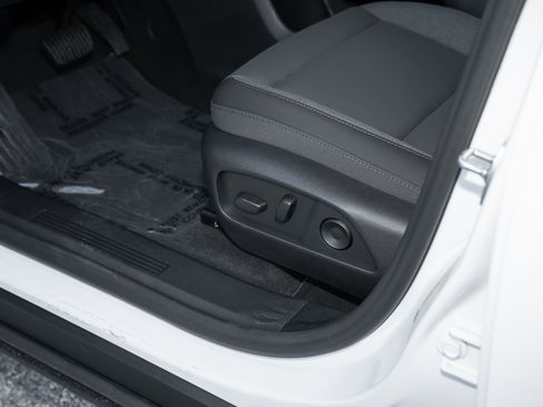 New 2026 GMC Terrain AT4 image 31