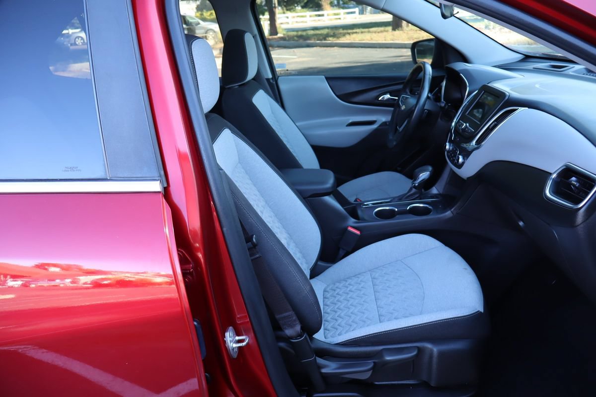 Used 2023 Chevrolet Equinox LT AWD/4WD image 22