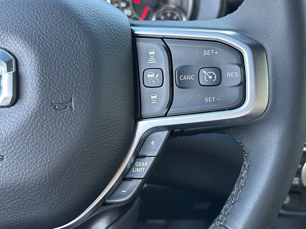 Used 2025 RAM 1500 Big Horn AWD/4WD image 28
