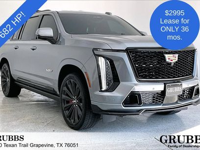 Used 2025 Cadillac Escalade ESV V