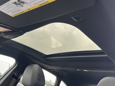 New 2026 BMW 430i image 13