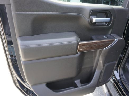 Used 2021 Chevrolet Silverado 1500 LT Trail Boss w/ Convenience Package II AWD/4WD image 14