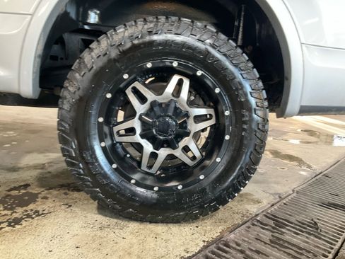 Used 2016 Ford F150 XLT w/ Equipment Group 302A Luxury image 21