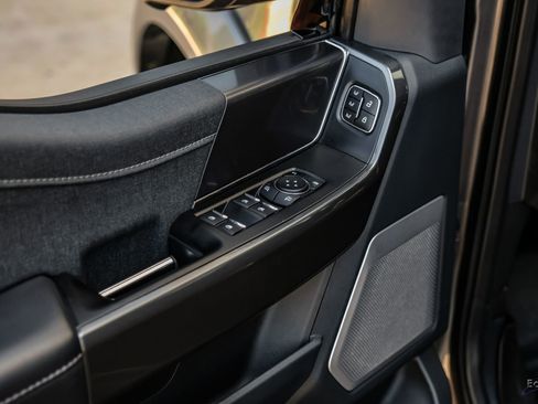 Used 2023 Ford F150 Lariat w/ Equipment Group 502A High image 97