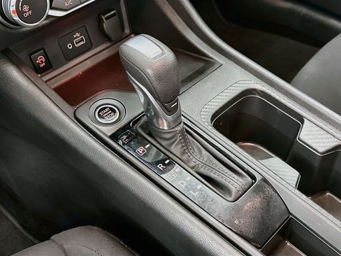 Used 2024 Nissan Sentra S FWD image 24