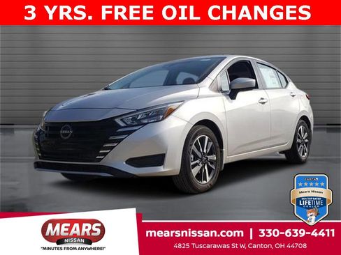 New 2025 Nissan Versa SV w/ Trunk Package image 1