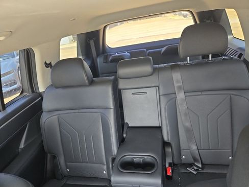 Used 2024 Hyundai Santa Fe SEL FWD image 37