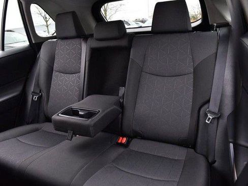 Used 2025 Toyota RAV4 XLE image 21