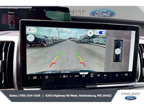 Used 2025 Ford Expedition Active AWD/4WD image 15