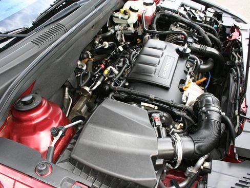 Used 2016 Chevrolet Cruze LT image 23