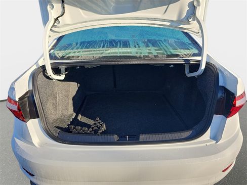 Used 2021 Volkswagen Jetta GLI Autobahn w/ GLI Autobahn Black Package image 14