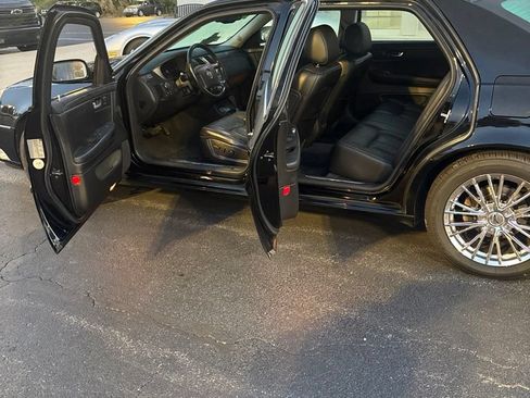 Used 2008 Cadillac DTS FWD image 18