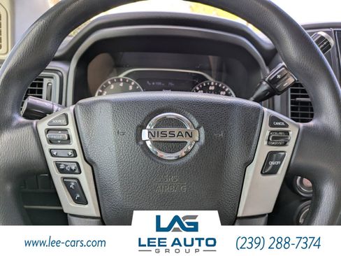 Used 2021 Nissan Titan S w/ S Utility Package image 21