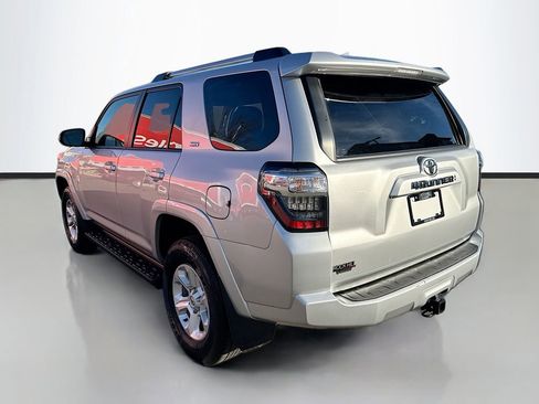 Used 2024 Toyota 4Runner SR5 Premium image 5