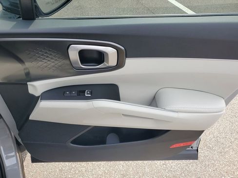 New 2026 Kia Sorento S w/ S Panoramic Sunroof Package image 10