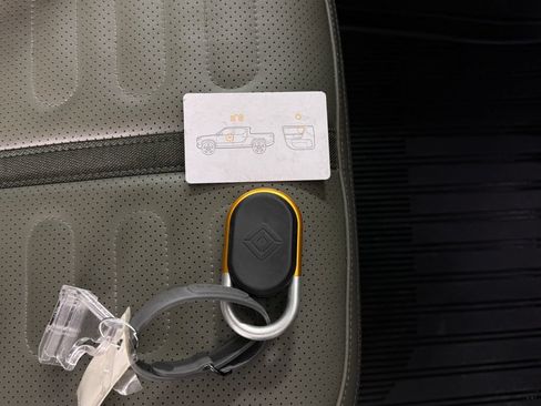Used 2022 Rivian R1T Launch Edition AWD/4WD image 43