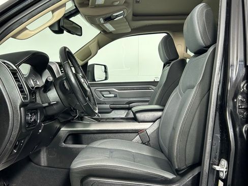 Used 2019 RAM 1500 Big Horn AWD/4WD image 30