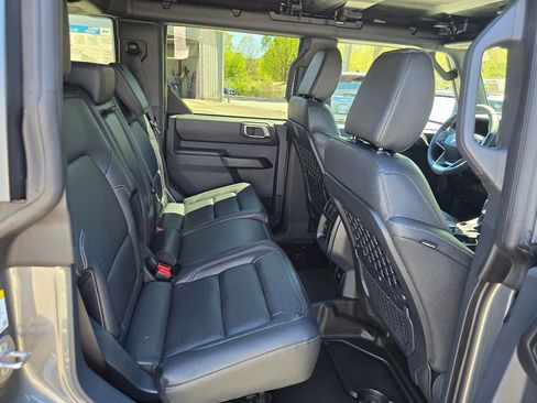 New 2026 Ford Bronco Badlands AWD/4WD image 18