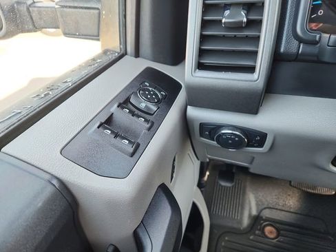 Used 2019 Ford F250 XL w/ Power Equipment Group image 35