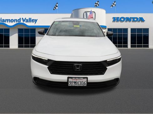 Used 2024 Honda Accord Sport image 2
