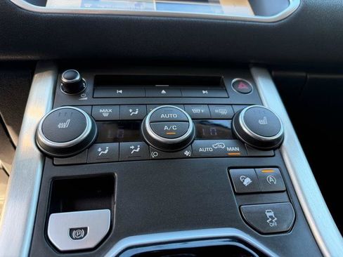 Used 2017 Land Rover Range Rover Evoque SE Premium AWD/4WD image 85