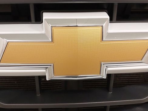 Used 2024 Chevrolet Silverado 2500 Custom w/ Custom Convenience Package image 31