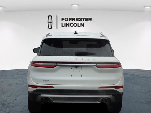 Used 2023 Lincoln Corsair AWD w/ Equipment Group 101A image 4