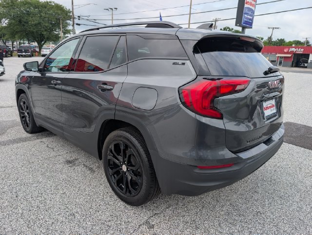 Used 2020 GMC Terrain SLE w/ Elevation Edition AWD/4WD image 3