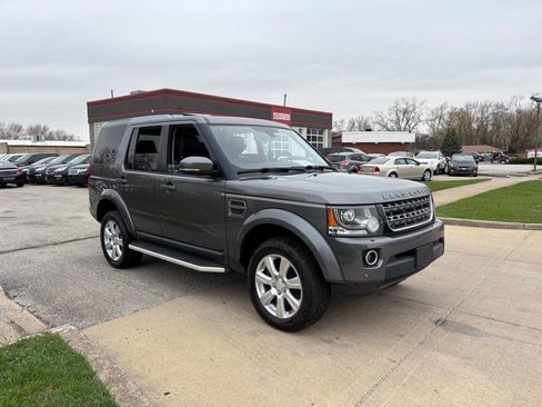 Used 2015 Land Rover LR4 HSE image 5