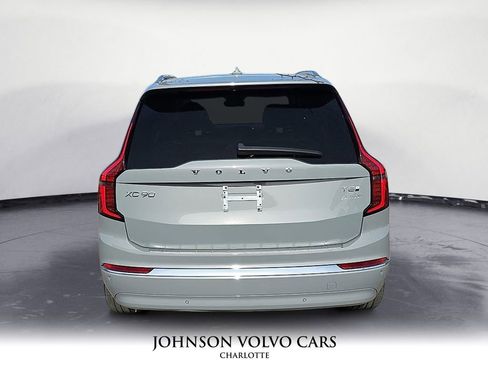 New 2026 Volvo XC90 T8 Plus image 14