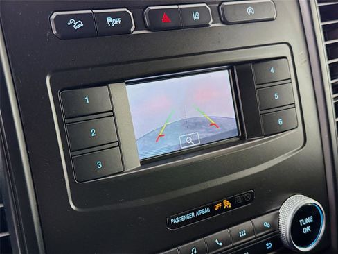 Used 2021 Ford Expedition XL image 10