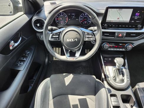 Used 2023 Kia Forte GT-Line w/ GT-Line Premium Package FWD image 13