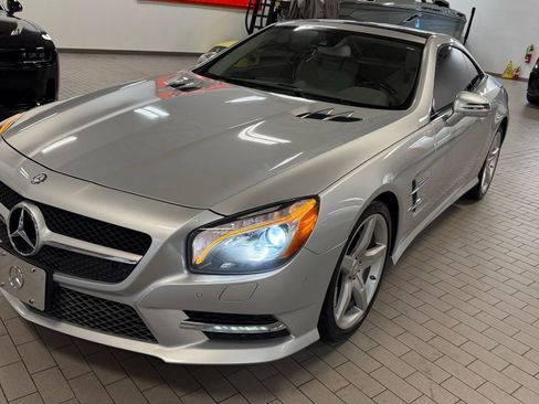 Used 2016 Mercedes-Benz SL 400 w/ Premium I Package image 14