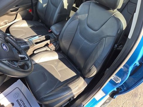 Used 2016 Ford Focus Titanium w/ Titanium Cold Weather Package image 15
