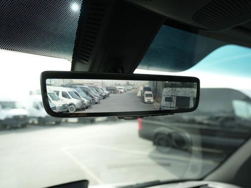 Used 2025 Mercedes-Benz Sprinter 2500 image 14