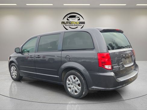 Used 2017 Dodge Grand Caravan SE w/ Power Window Group image 5