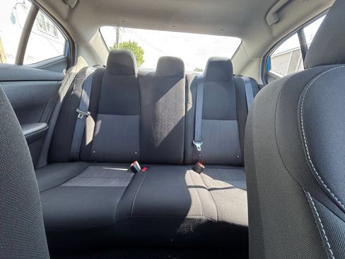 Used 2025 Nissan Sentra SV FWD image 36
