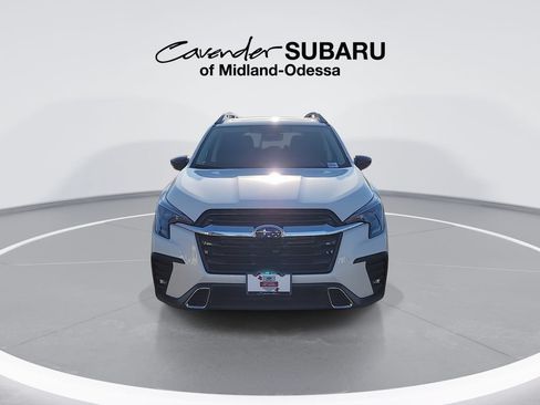 Used 2025 Subaru Ascent Touring AWD/4WD image 3